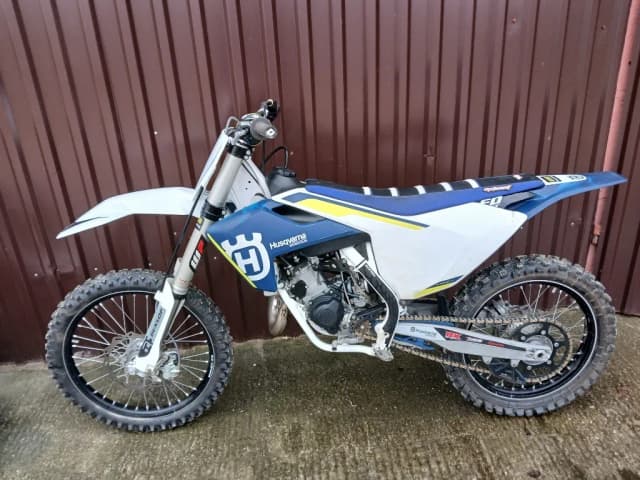 Cennik motocykli Husqvarna: poznaj ceny nowych i używanych modeli Cennik motocykli Husqvarna: poznaj ceny nowych i używanych modeli