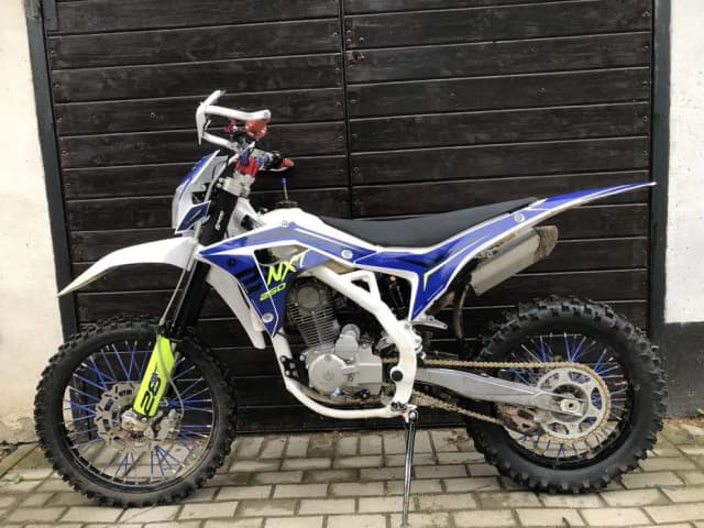 Ile kosztuje enduro? Ceny motocykli, które Cię zaskoczą Ile kosztuje enduro? Ceny motocykli, które Cię zaskoczą